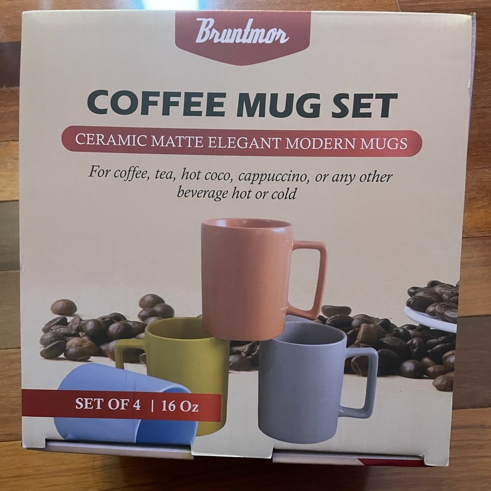 New 4-pc Coffee Mug Set